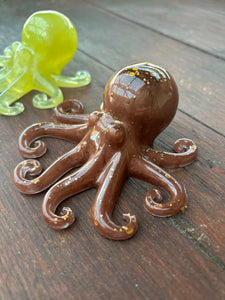 Oliver the Octopus Bookshelf Buddy in Resin ,BRONZE