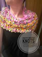 Load image into Gallery viewer, “Crocodidilly Wow” Cowl, CROCHET PATTERN
