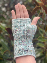Load image into Gallery viewer, Butterflies &amp; Buds Mitts, CROCHET PATTERN

